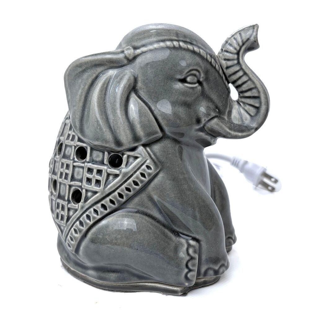Better Homes And Gardens  Electric Elephant Wax Fragrance Warmer 6 Inch Tall